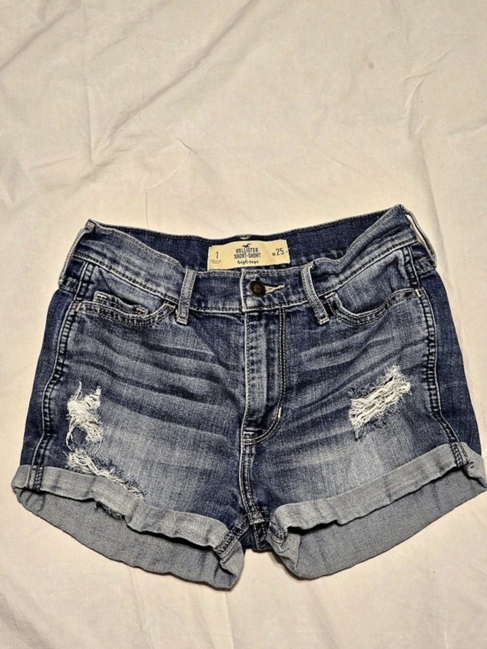 Hollister Short-Short High Rise Cuffed Denim Shorts Distressed Size 1 W25